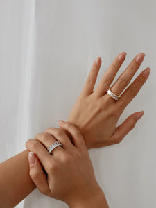 SET - TWO STATEMENT RINGS, COLOR: WHITE GOLD AND 18K YELLOW GOLD